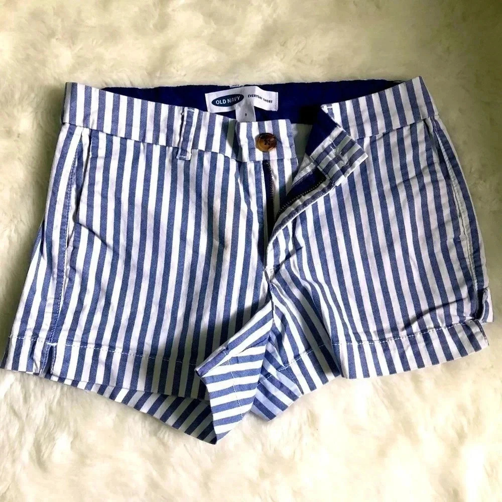 OLD NAVY | striped everyday short
